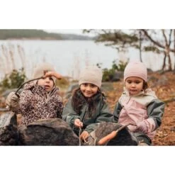 Lillehammer Color-blocked Shell Jacket Woody Rose/Light Green -Kuling 1024x1024 1046