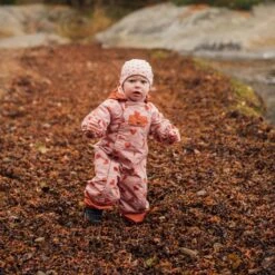 Milano Heart Printed Shell Coverall Desert Pink -Kuling 1024x1024 1555