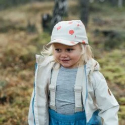 Riga Recycled Rain Cap Red Apple -Kuling 1024x1024 3441