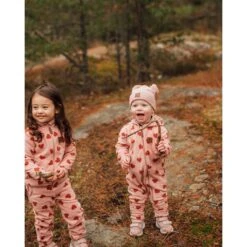 Northpole Recycled Heart Printed Fleece Coverall Woody Rose 17 Northpole Recycled Heart Printed Fleece Coverall Woody Rose -Kuling 1024x1024 543